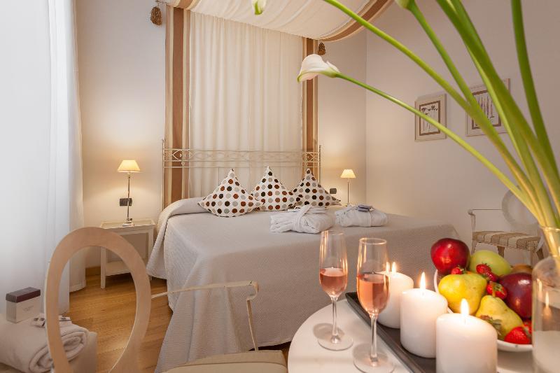 Affittacamere Boutique Room Верона Экстерьер фото